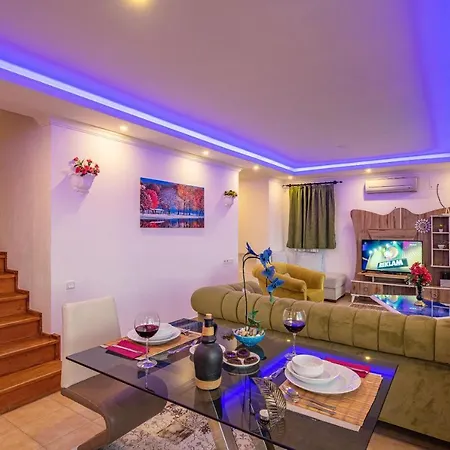 Gera - 1 Bedroom With Jacuzzi In Kalkan וילה קס